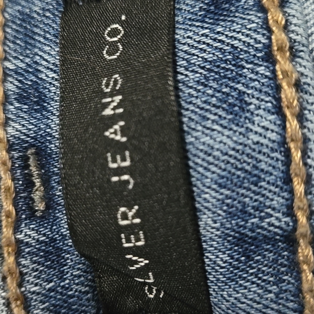 W29 L4 Silver Jeans Co. NWT  Women's Shorts. Suki Short Curvy Fit Mid Rise. - Picture 13 of 14